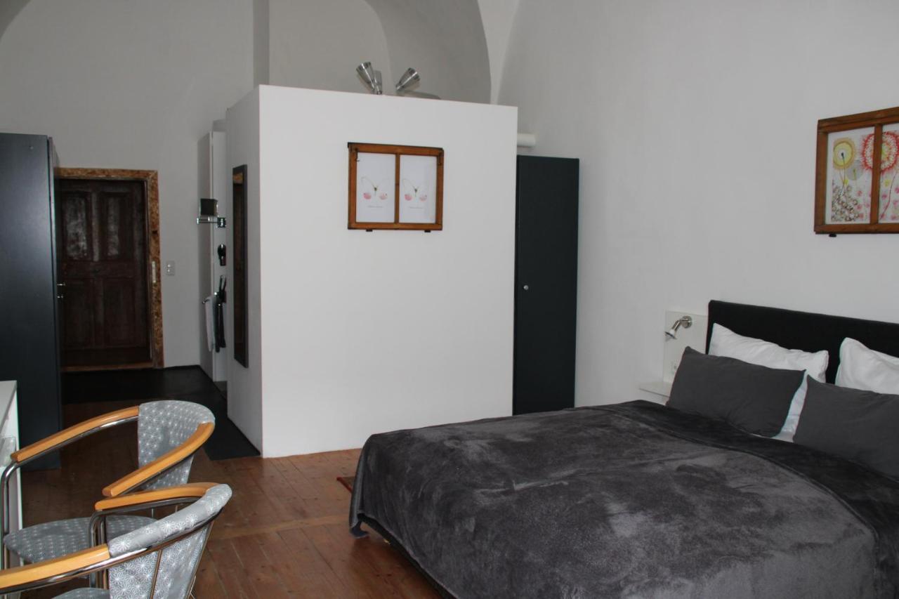 Hotel Im Stift Neuberg Neuberg an der Muerz Luaran gambar